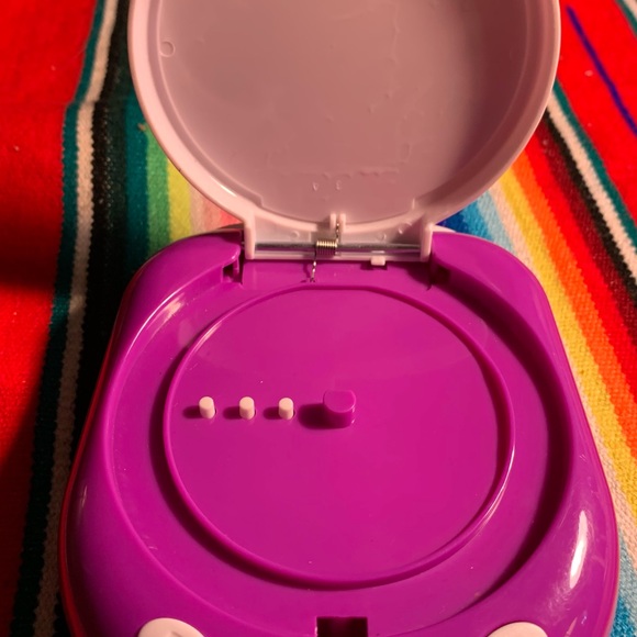 Disney junior Music Player Storybook - Picture 2 of 3